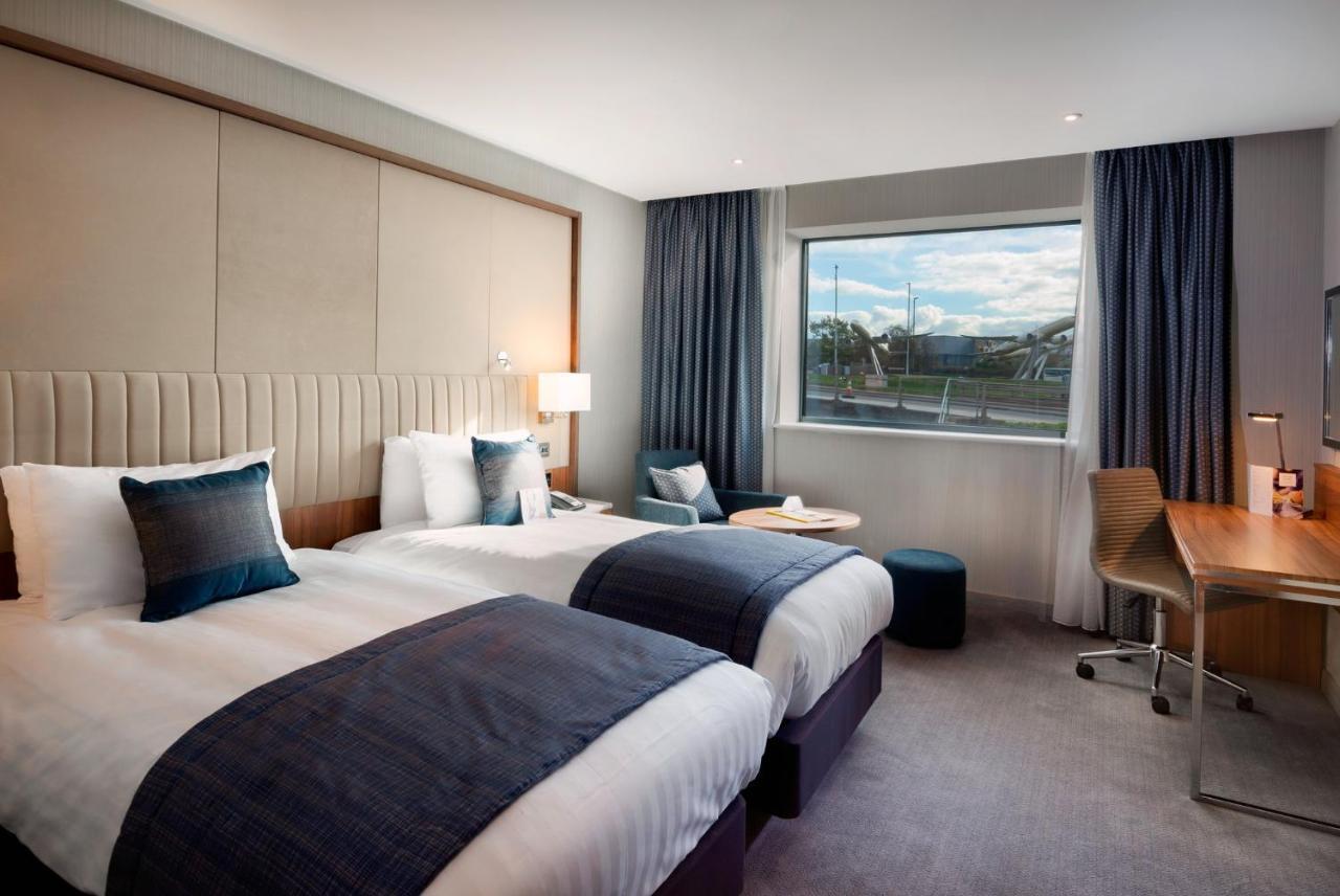Hotel Crowne Plaza London Heathrow T4 By Ihg Hillingdon Exterior foto